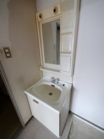 ダイヤハイツ西門の物件内観写真